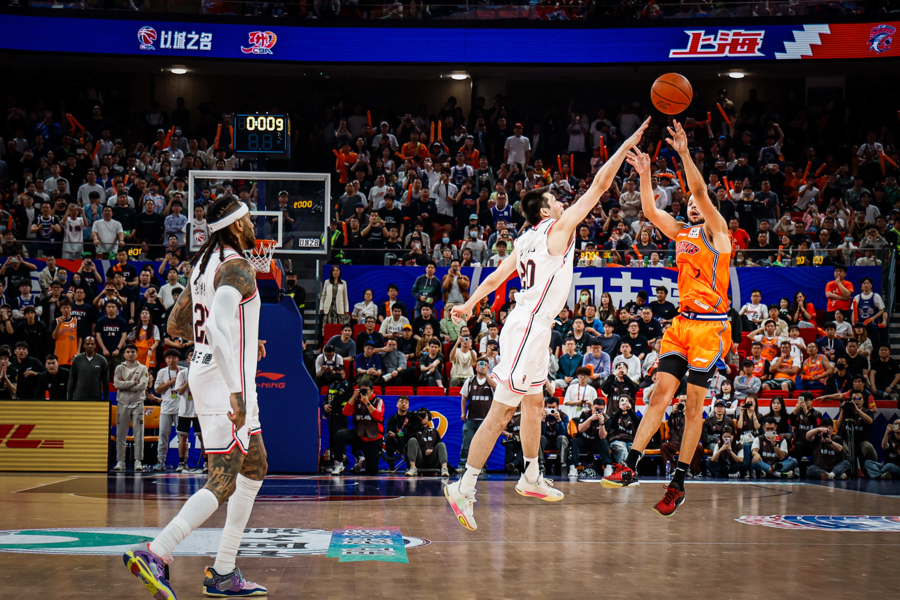 KT血洗TES，Perkz打出惊人五杀焦点之战淘汰赛，点燃全场激情