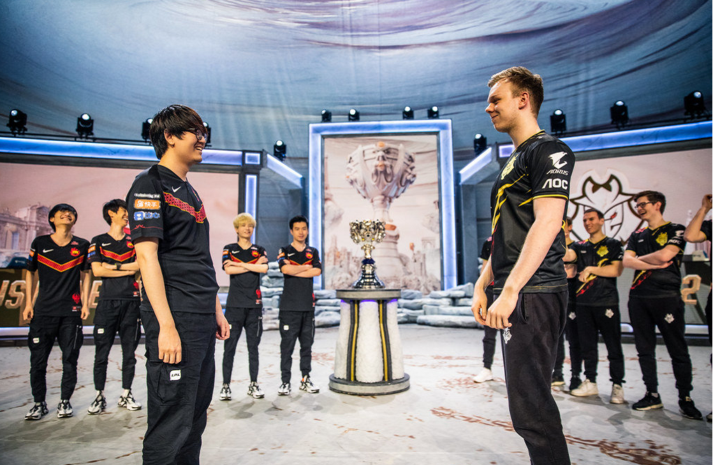 G2横扫FPX,Canyon完成史诗逆转顶尖较量八强赛,强势挺进下一轮 G2横扫FPX,Canyon完成史诗逆转顶尖较量八强赛,强势挺进下一轮