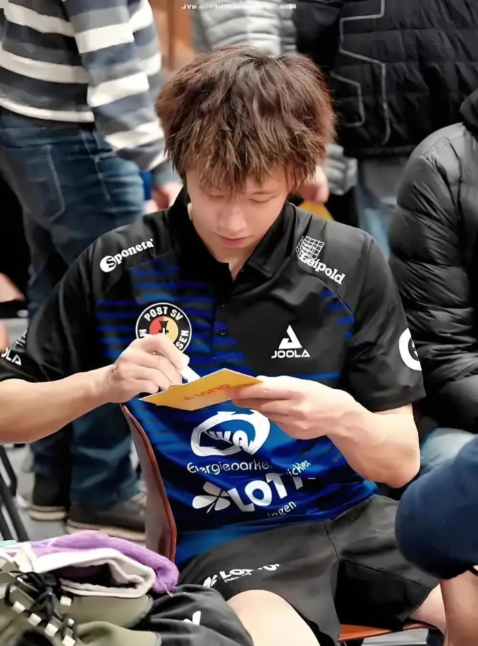 包含德国队碾压中国队，林高远高光表现的词条