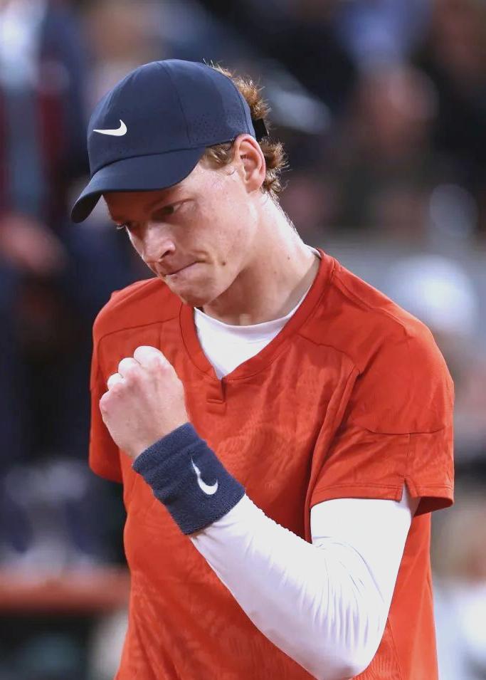 年终总决赛逆转戴维斯杯，辛纳点燃赛场的简单介绍