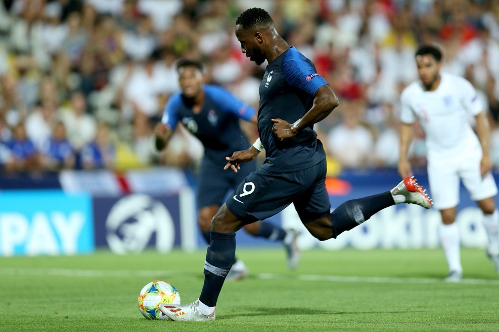 英格兰队绝杀法国队，波尔惊艳四座的简单介绍