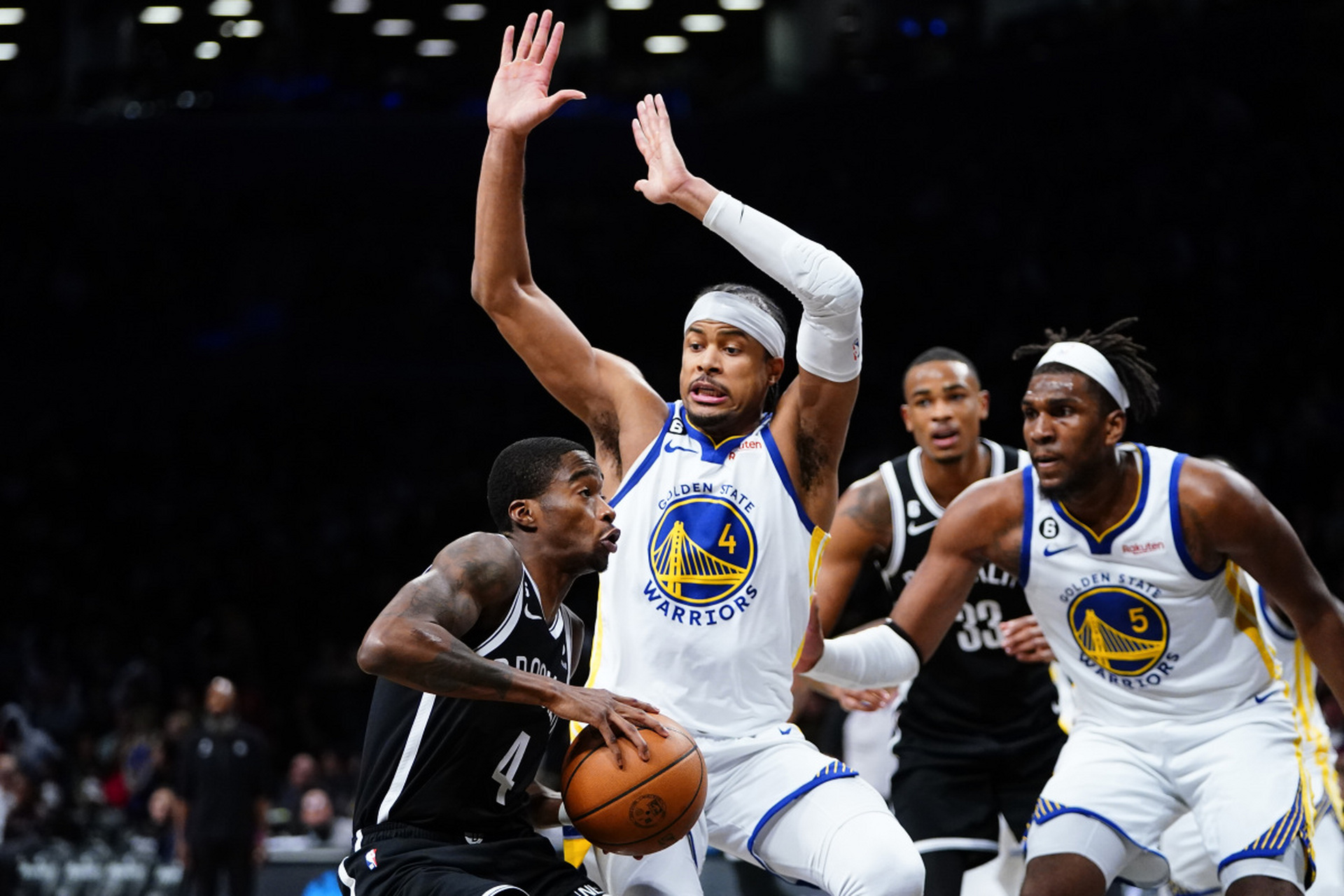 关于勇士力克爵士，克莱状态火热的信息