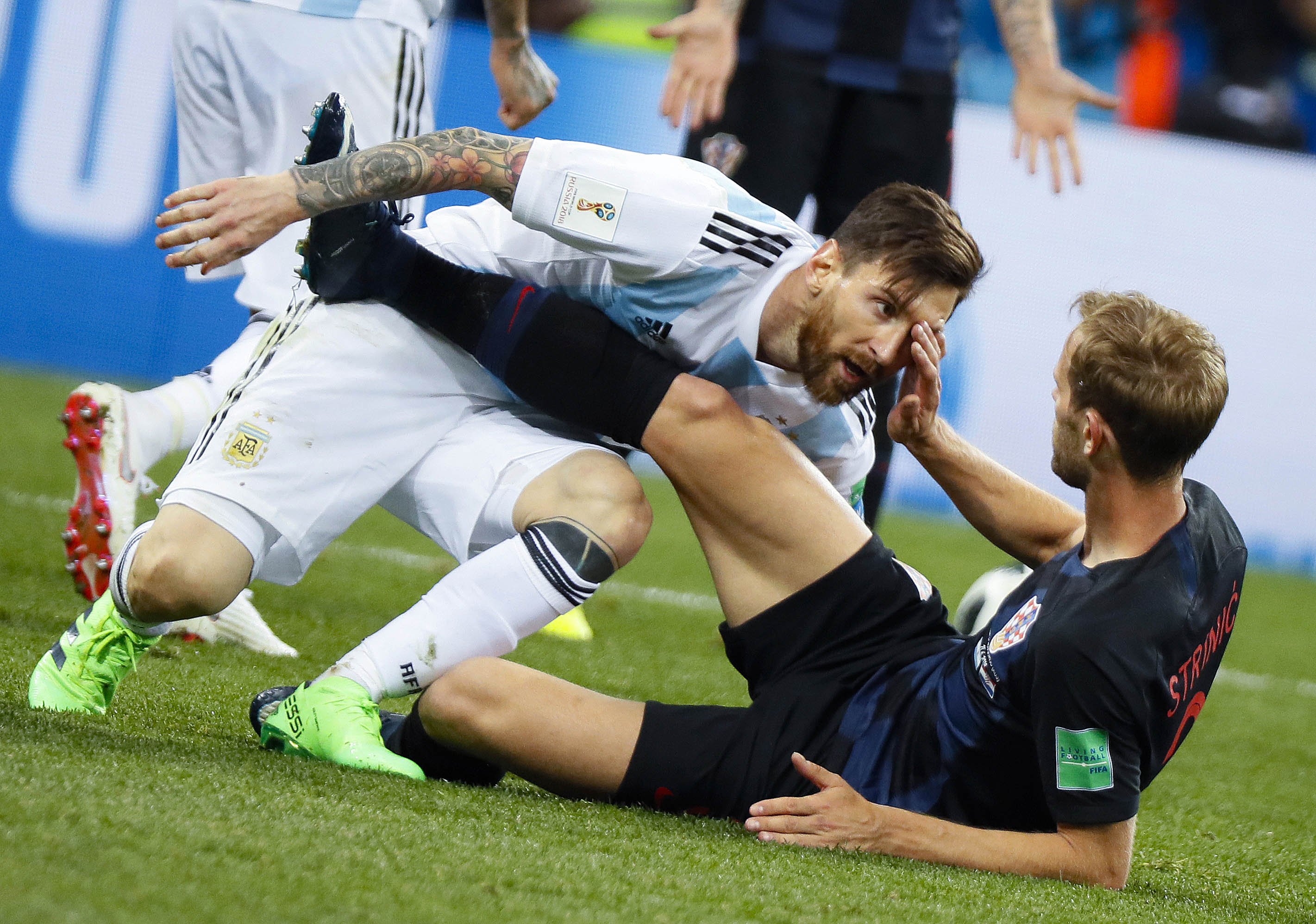 丹麦横扫塞内加尔，莫德里奇扛起全队