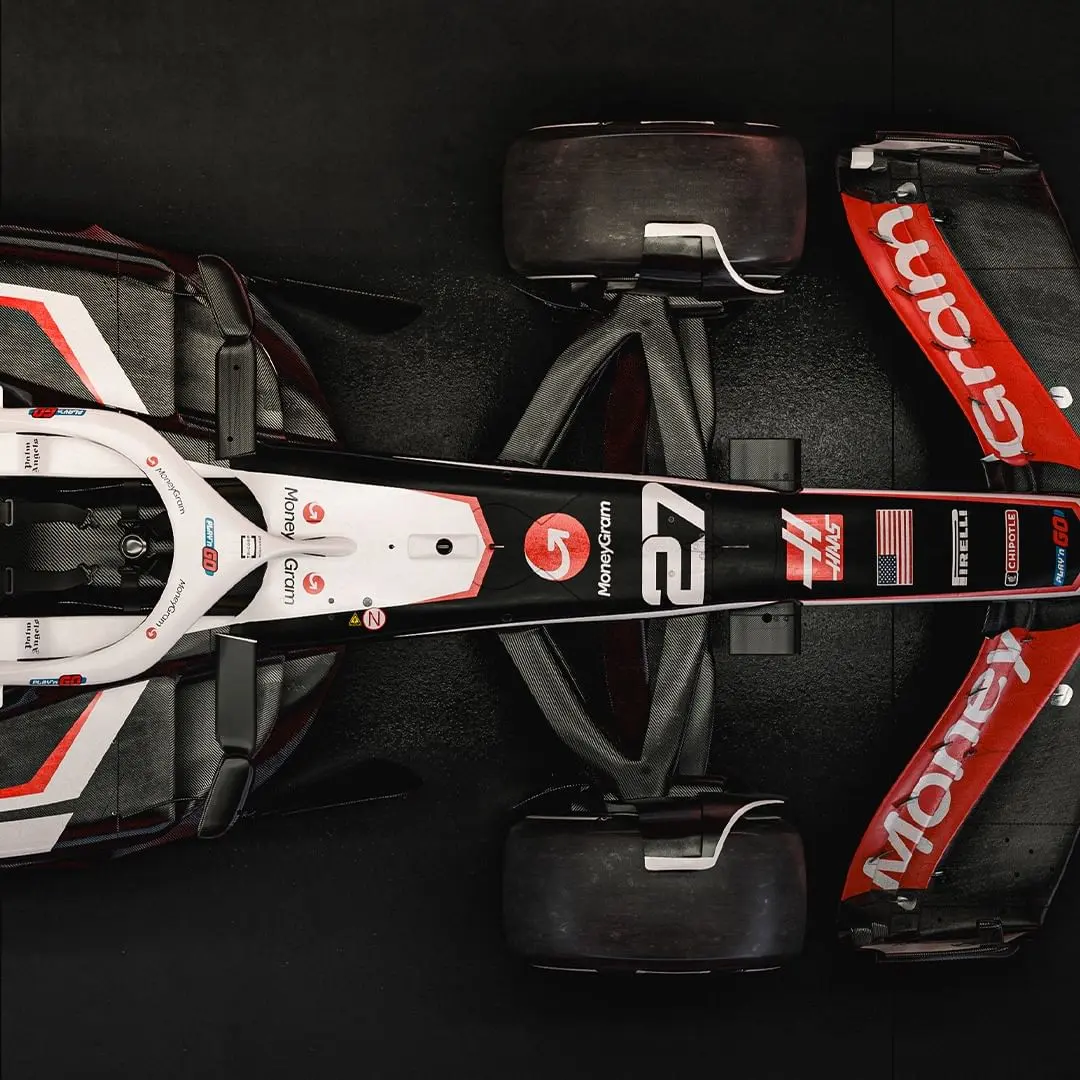 哈斯车队轻取红牛二队,塞恩斯关键制胜 哈斯车队轻取红牛二队,塞恩斯关键制胜