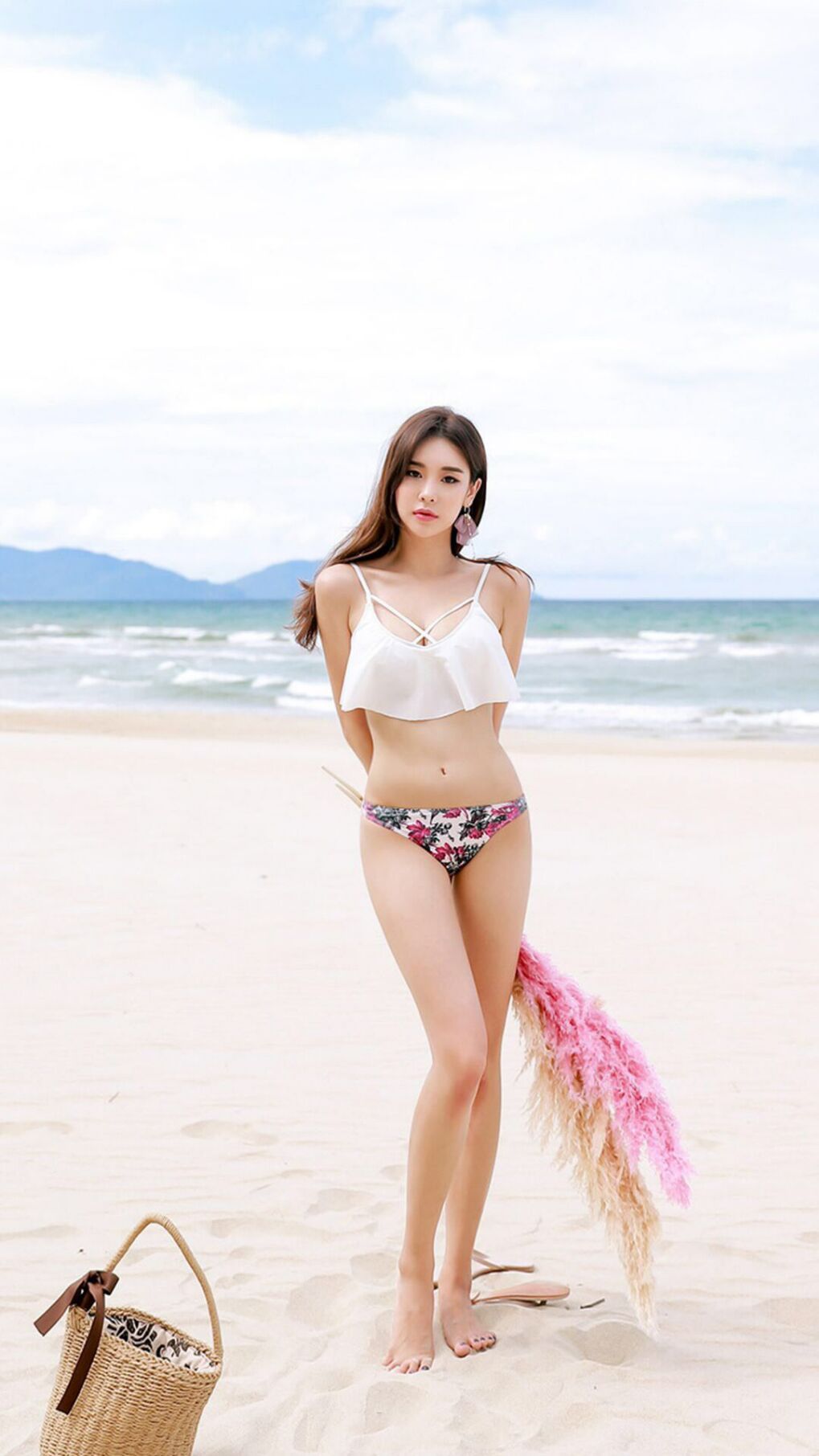 双星缺阵下的北欧灯塔，伊萨克独舞撕裂瑞典，葡萄牙用群狼战术点亮新王之路